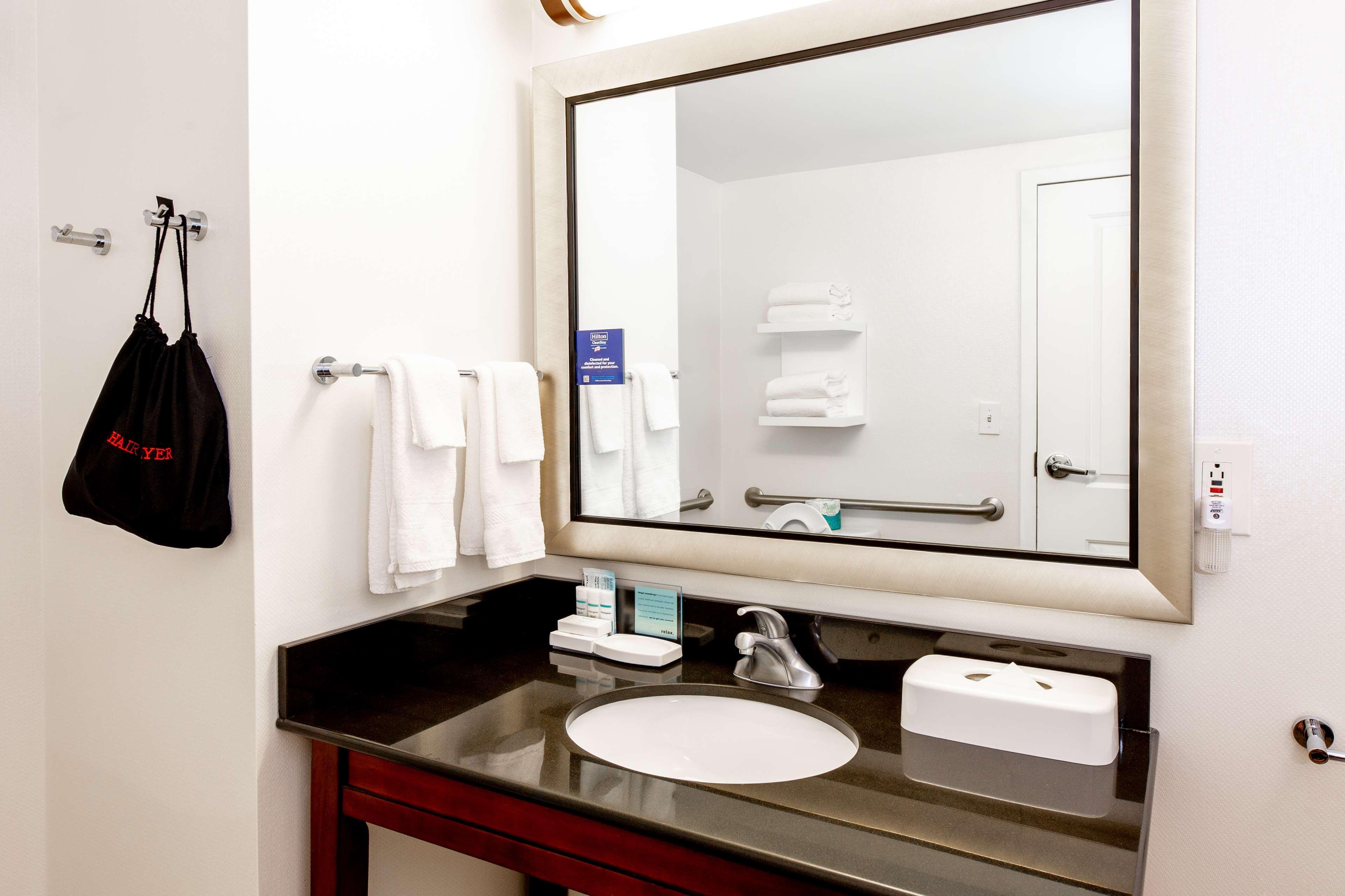 Hampton Inn & Suites Raleigh Cary Lenovo Center Kültér fotó