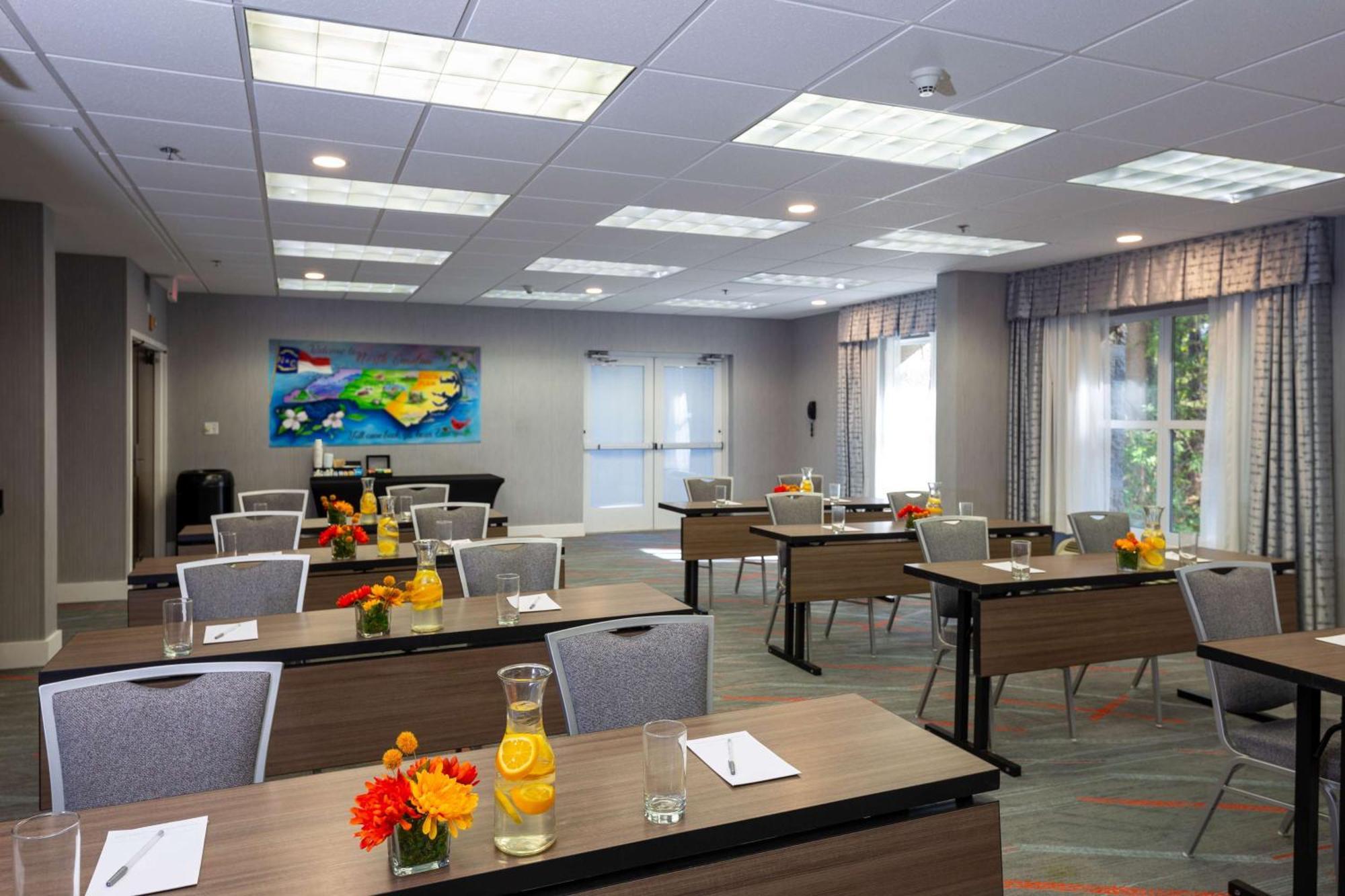 Hampton Inn & Suites Raleigh Cary Lenovo Center Kültér fotó