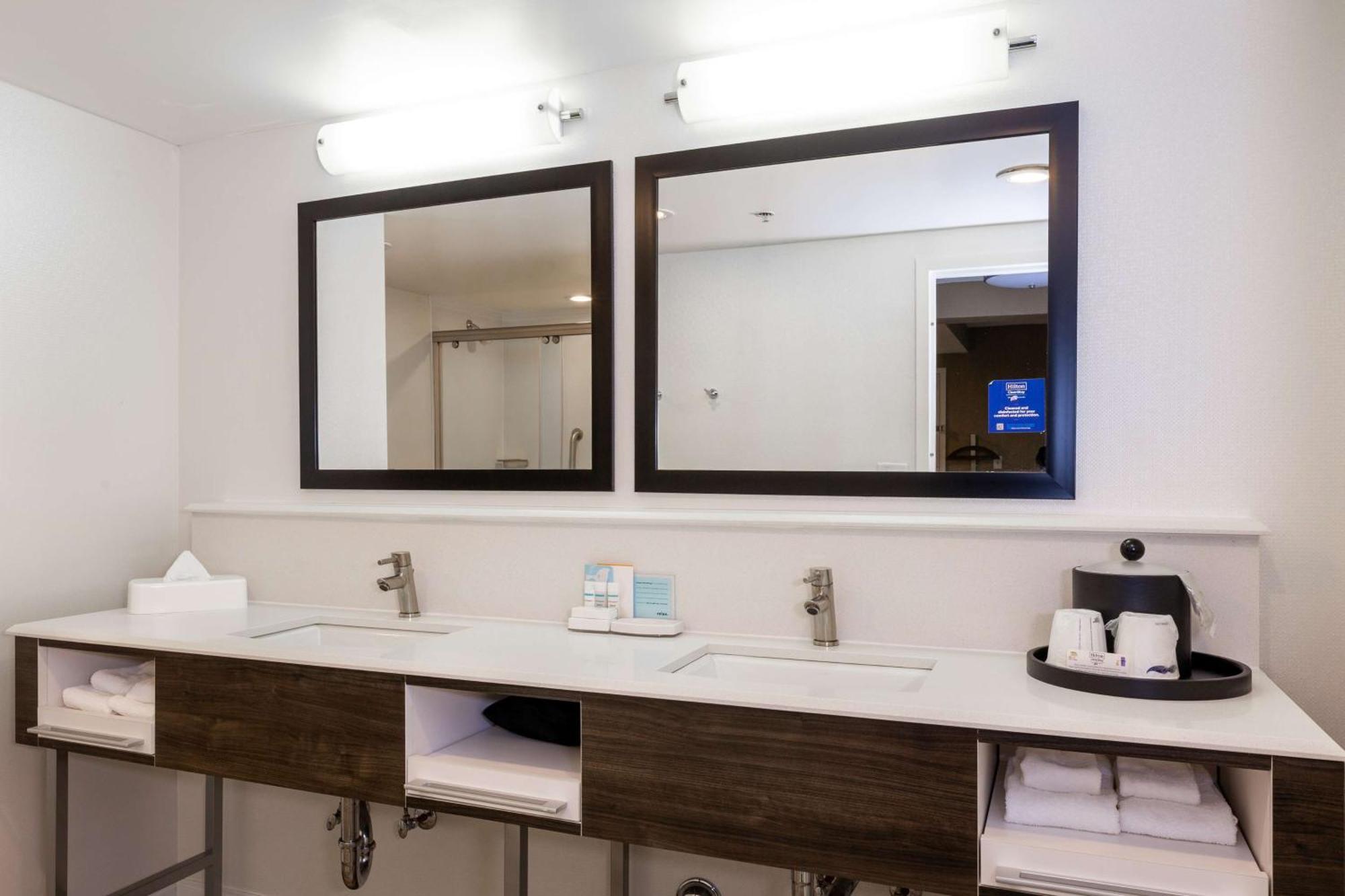 Hampton Inn & Suites Raleigh Cary Lenovo Center Kültér fotó