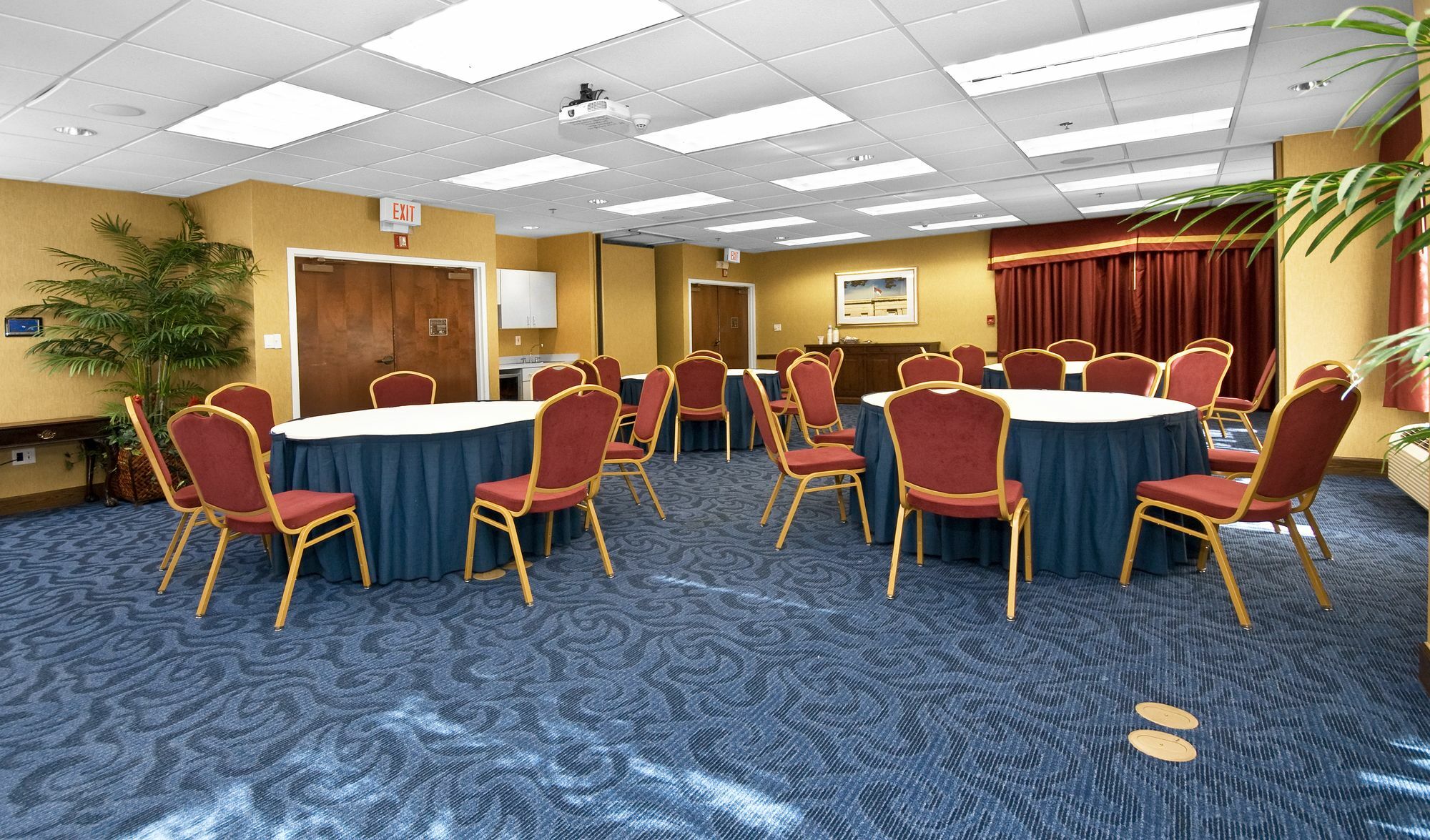 Hampton Inn & Suites Raleigh Cary Lenovo Center Üzleti fotó